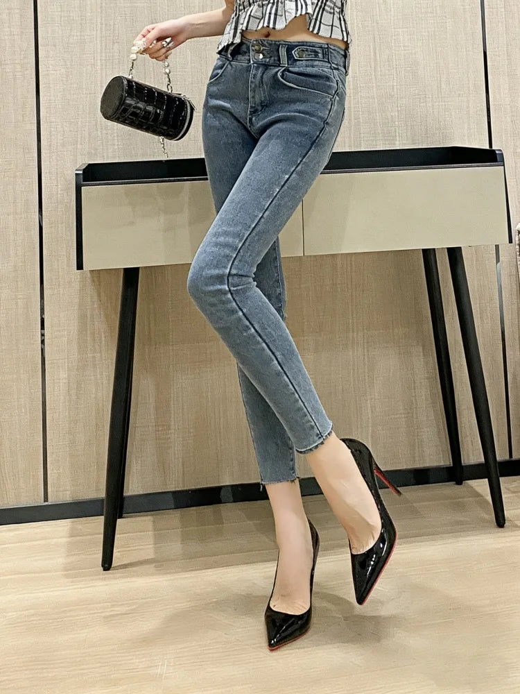 PointeChic — Escarpins Stiletto Cuir Verni Talon Haut Femme